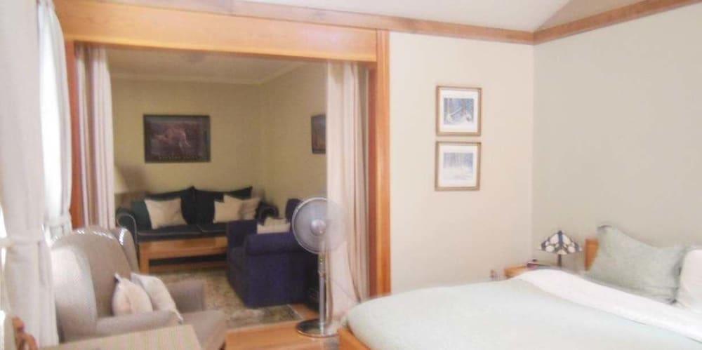 Kapristo Lodge Golden Εξωτερικό φωτογραφία